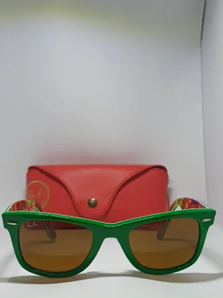 Occhiali da sole Ray-Ban verdi