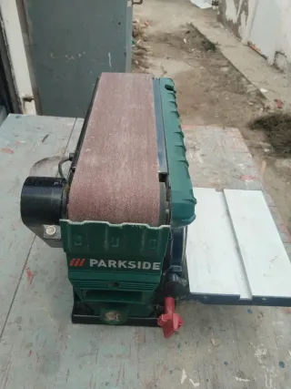 Lijadora de banda Parkside PBTS 370 B2