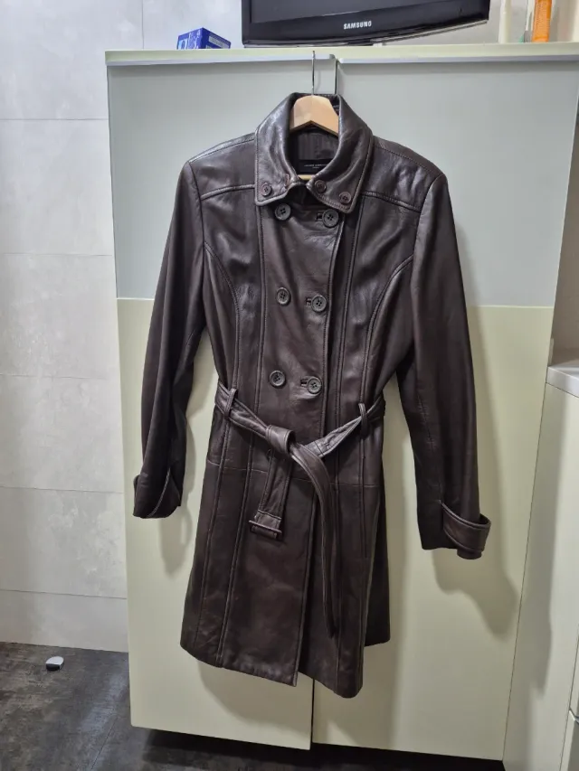 Abrigo de piel marrón