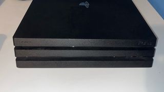PS4 Pro 1TB Negra + 2 Juegos