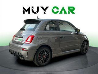 Abarth 500 1.4 16v T-Jet 695 132 kW (180 CV)
