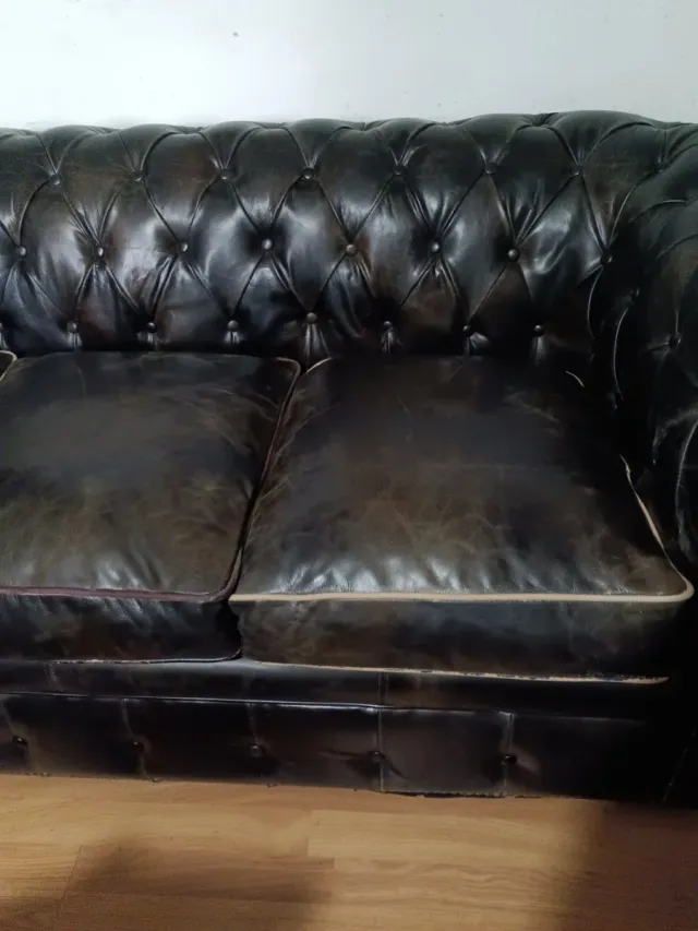 Sofá Chester Piel Marrón Oscuro