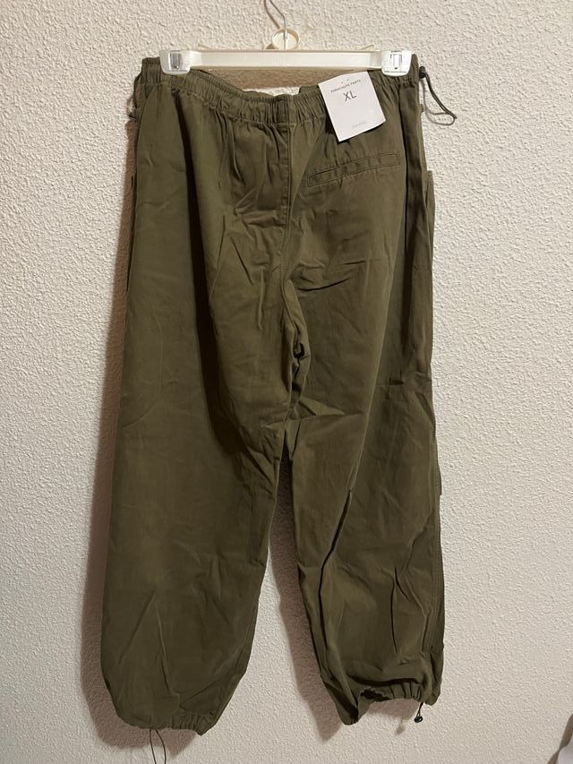 Pantalón Cargo Bershka Verde Talla XL
