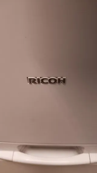 Impresora profesional Ricoh MP C401