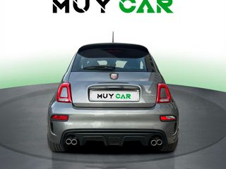 Abarth 500 1.4 16v T-Jet 695 132 kW (180 CV)