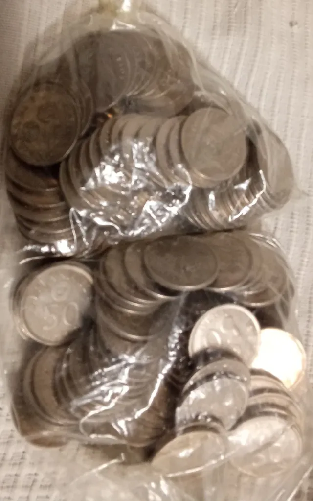 Lote 2 kg Monedas 50pts España.