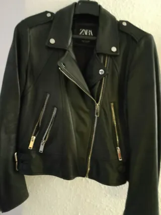 Chaqueta de cuero Zara