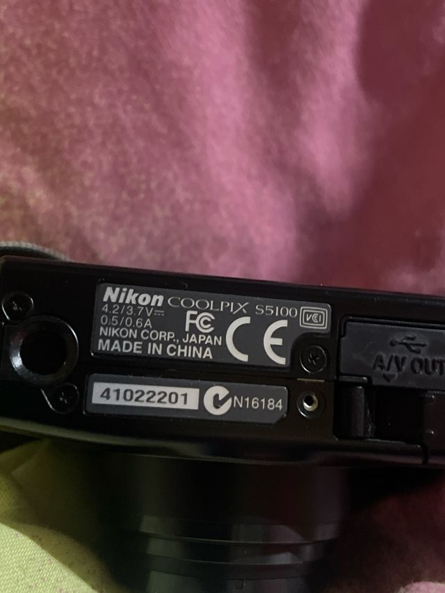 Cámara Nikon Coolpix 12.2 MP