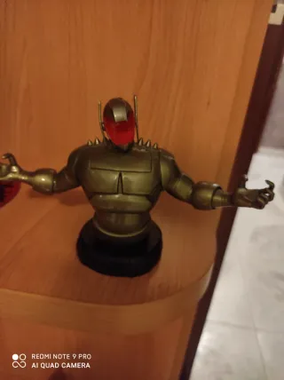 Figura Venom y varias