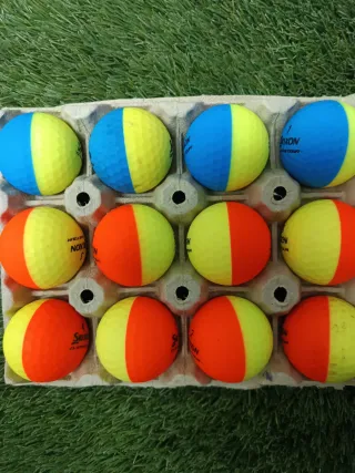 12 Pelotas Golf Srixon Q-Star Tour Divide