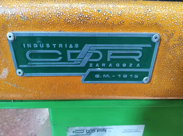 Guillotina corte chapa aluminio GM-1015