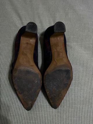 Zapatos de tacón Dansi cuadros azul y rojo