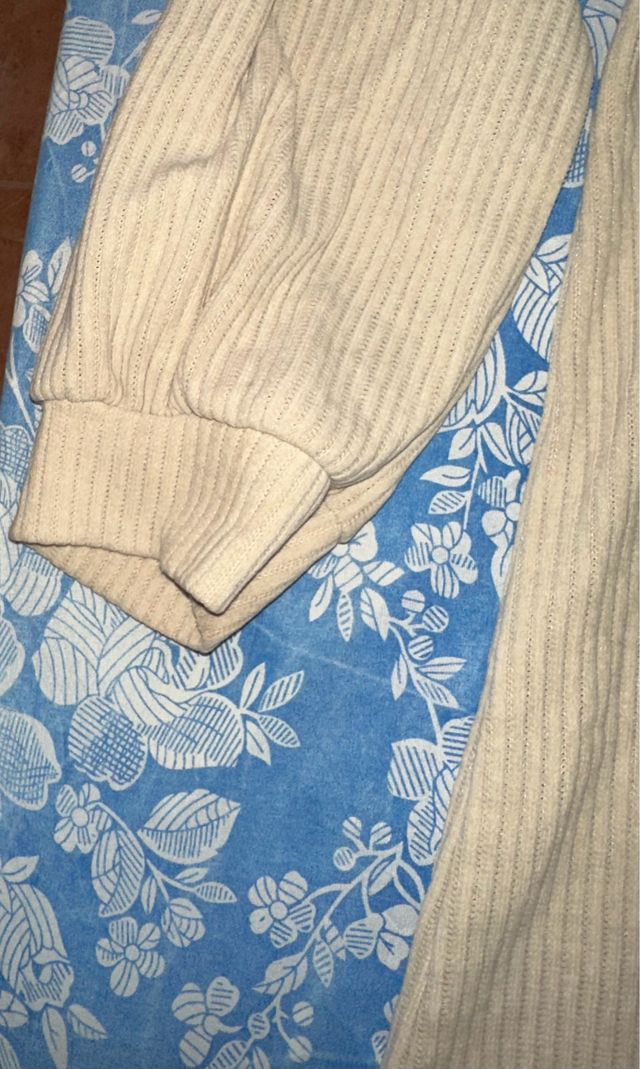 Camisa beige talla única nueva