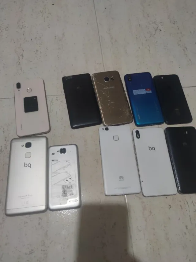 10 teléfonos para piezas