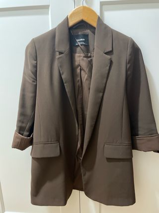 Americana Pull&Bear marrón chocolate T.XS