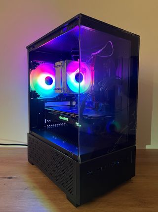 PC Gaming Ryzen 5 - GTX 1070 RESERVADO