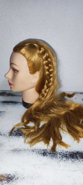 Cabeza maniquí para peinados