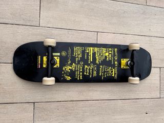 Skate Globe Ramones Edición