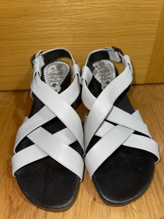 Sandalias Ercilla Cuña Blancas Piel Legítima