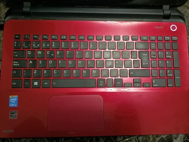 Portátil Toshiba Satellite Core i5