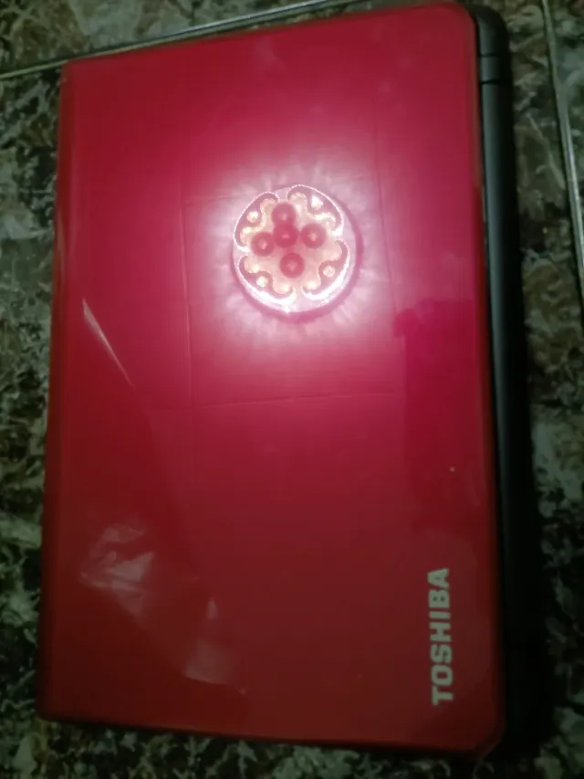 Portátil Toshiba Satellite Core i5