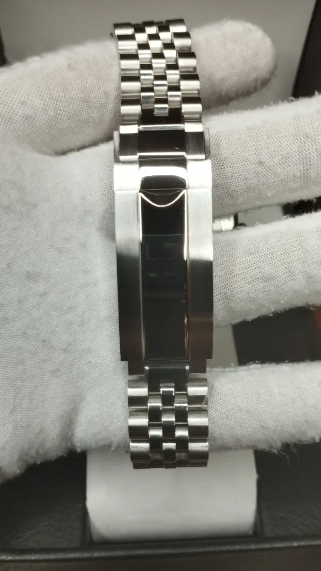 Reloj Seiko Mod GMT-Master II Pepsi Rojo Azul