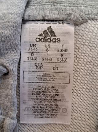 Felpa Adidas con cappuccio grigia