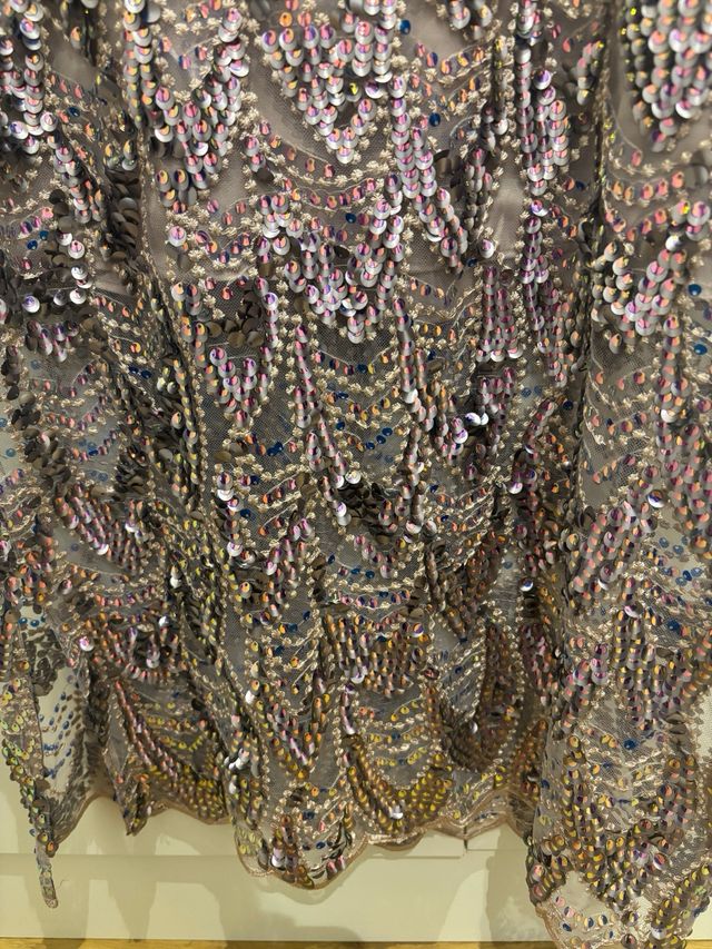 Falda midi Zara lentejuelas