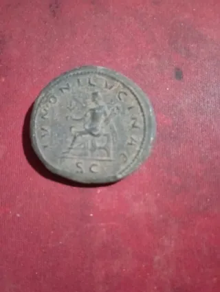 Reproducción moneda romana Julia Domna