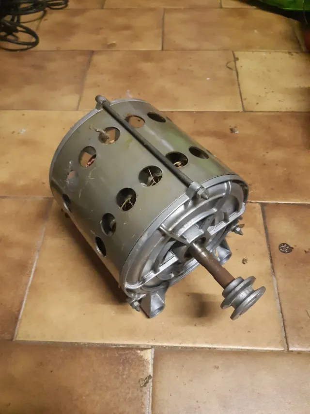 Motore elettrico lavatrice