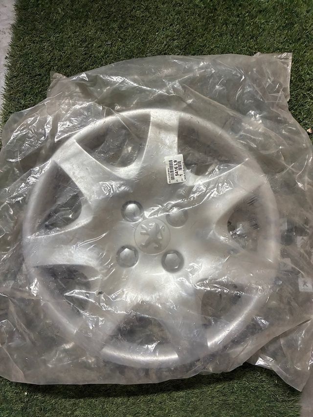 Tapacubos Peugeot Nuevos