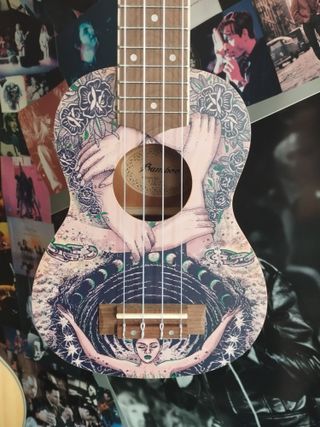 (Nuevo) Ukelele Soprano Bamboo (B1EFR) Freedom 22