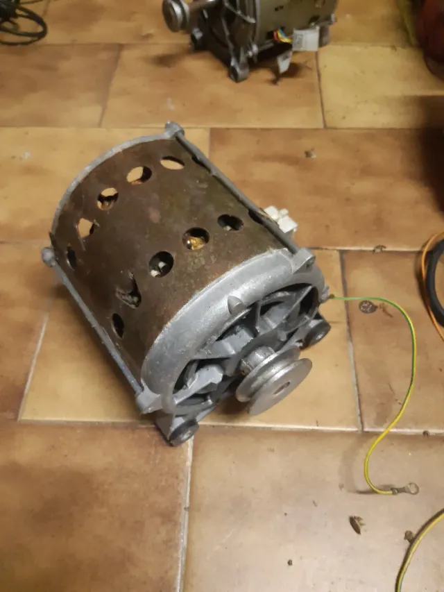 Motore elettrico lavatrice