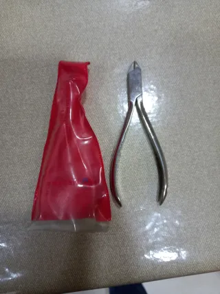 Varios útiles protesis. Zahles, espátulas, segueta