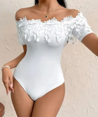 Body negro cuello alto