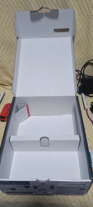 Nintendo Switch edición pokemon purpura escarlata