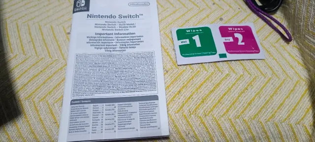 Nintendo Switch edición pokemon purpura escarlata