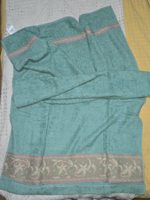 Juego 3 toallas algodón sin estrenar