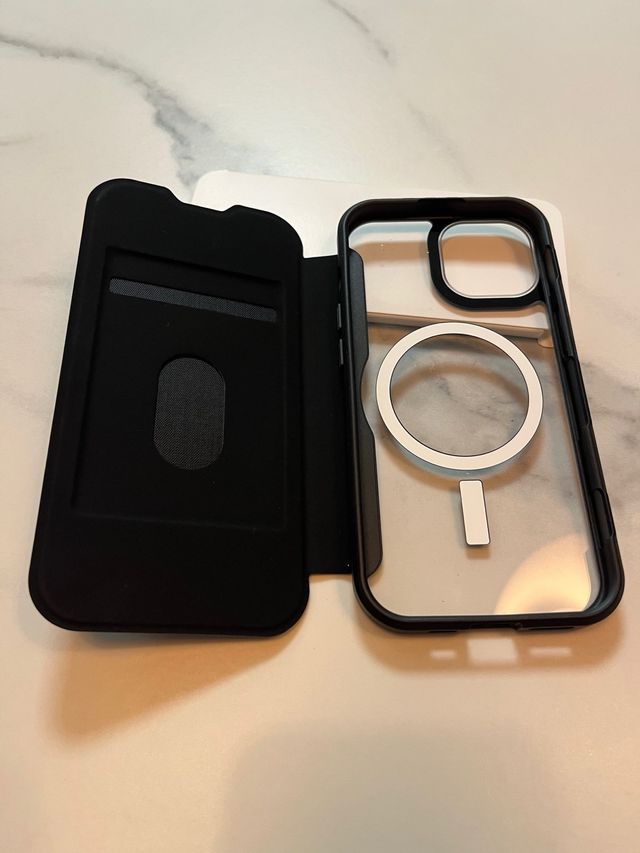 Funda iPhone 13 con MagSafe y tarjetero