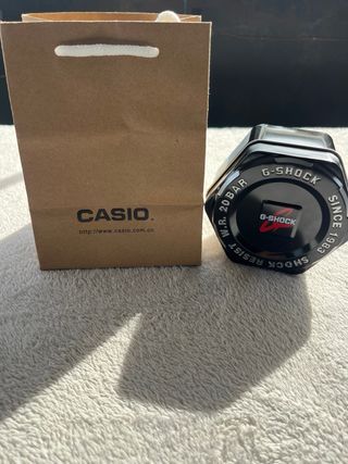 Reloj Casio G-SHOCK GA-2100 Negro y blanco