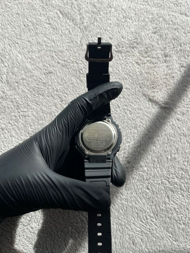 Reloj Casio G-SHOCK GA-2100 Negro y blanco