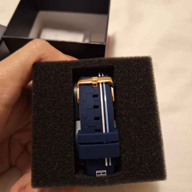 Reloj Tommy Hilfiger Hombre Azul y Dorado