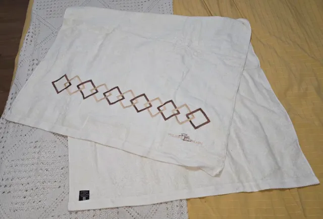 Juego 3 toallas Pierre Balmain sin estrenar