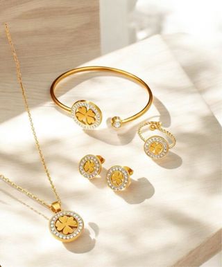 Conjunto Joyas Trébol Dorado