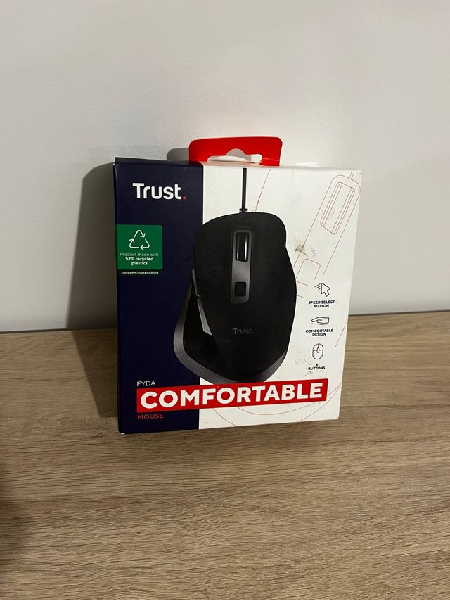 Ratón Trust FYDA Negro Cómodo