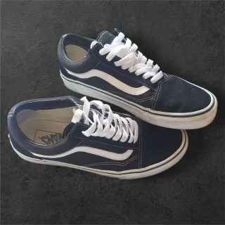 Zapatillas Vans Old Skool Negras Blancas