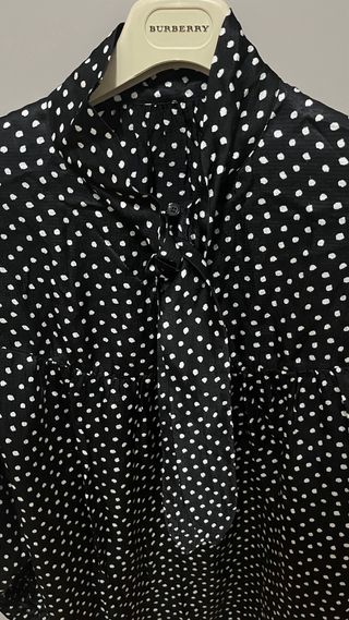 Camisa Burberry manga larga lunares