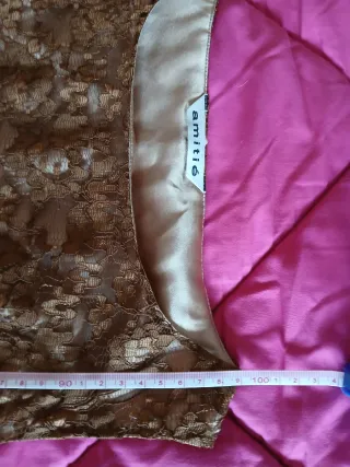 Vestido de encaje marrón talla M