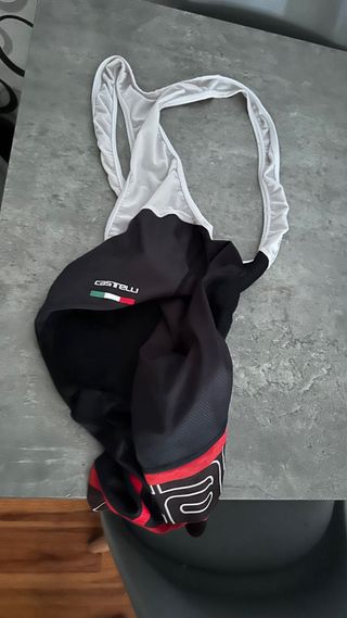 Culote Castelli Negro con Detalles Rojos