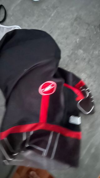 Culote Castelli Negro con Detalles Rojos